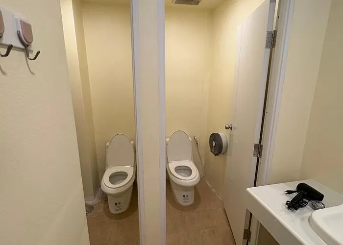 Nomad Yard Hostel Bangkok
